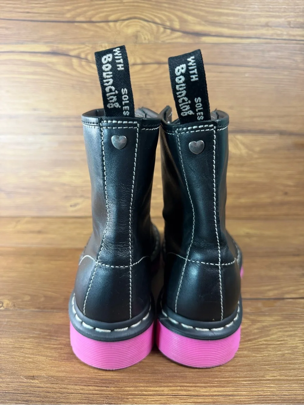 Dr. Martens 1460 Pink Sole Wanama Leather Jungle‎ Zip Boots Womens Size 6 Shoes